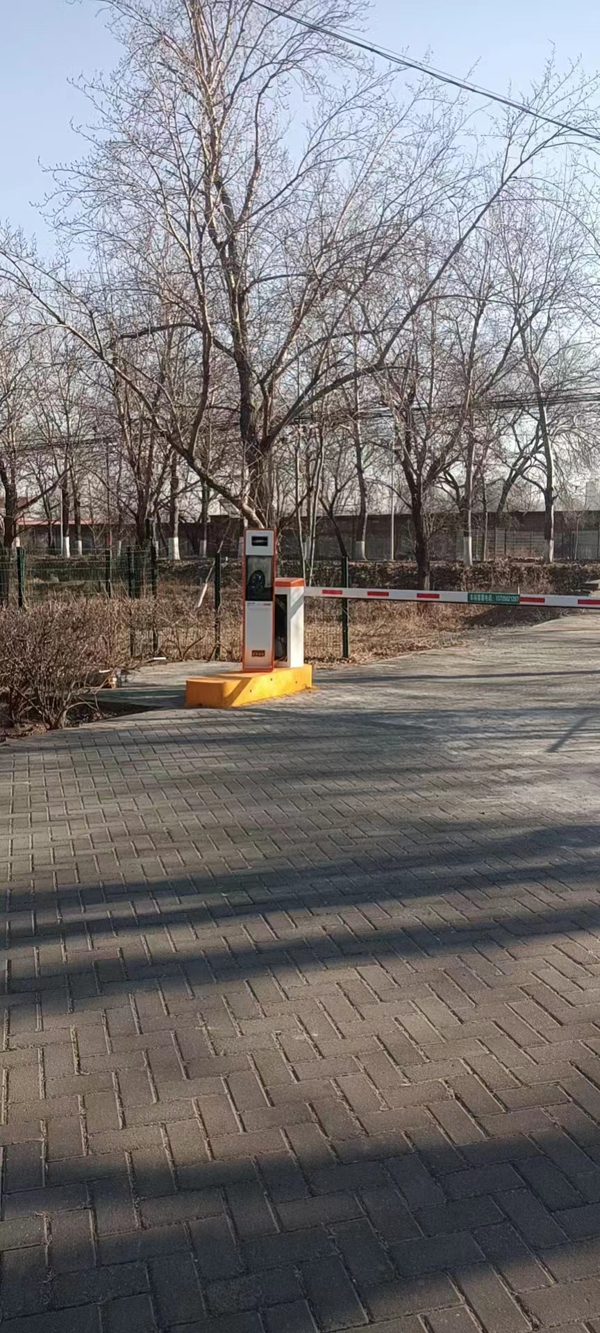 北京某停車場(chǎng)安裝監(jiān)控系統(tǒng)