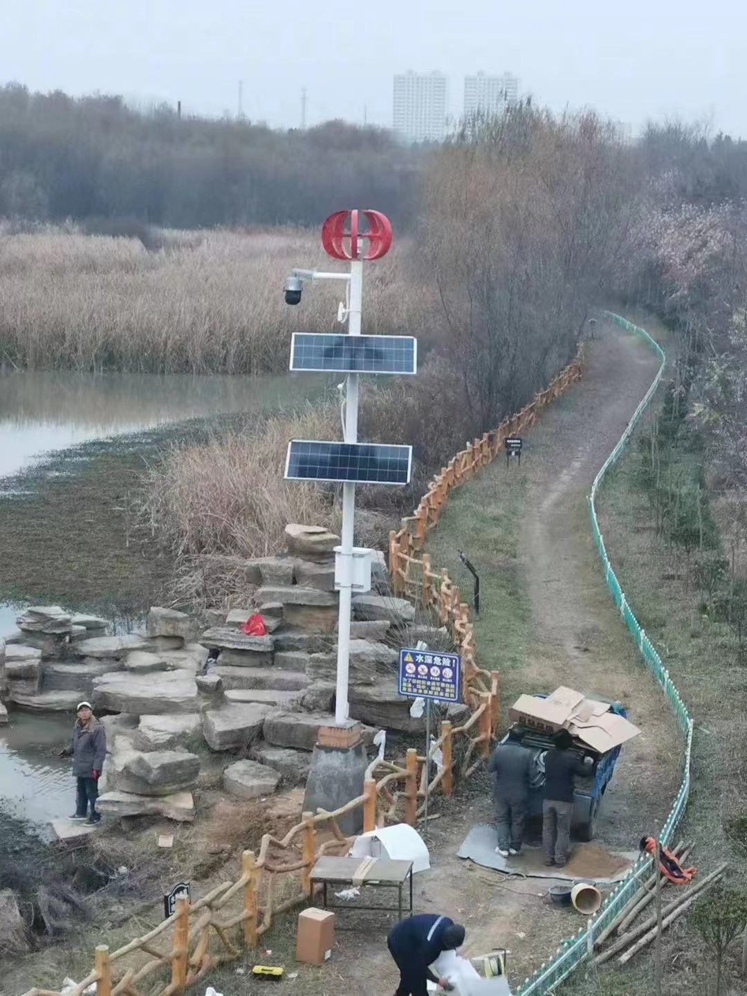 北京監(jiān)控安裝,北京安裝監(jiān)控,監(jiān)控安裝,北京風(fēng)光互補(bǔ)供電監(jiān)控系統(tǒng)安裝