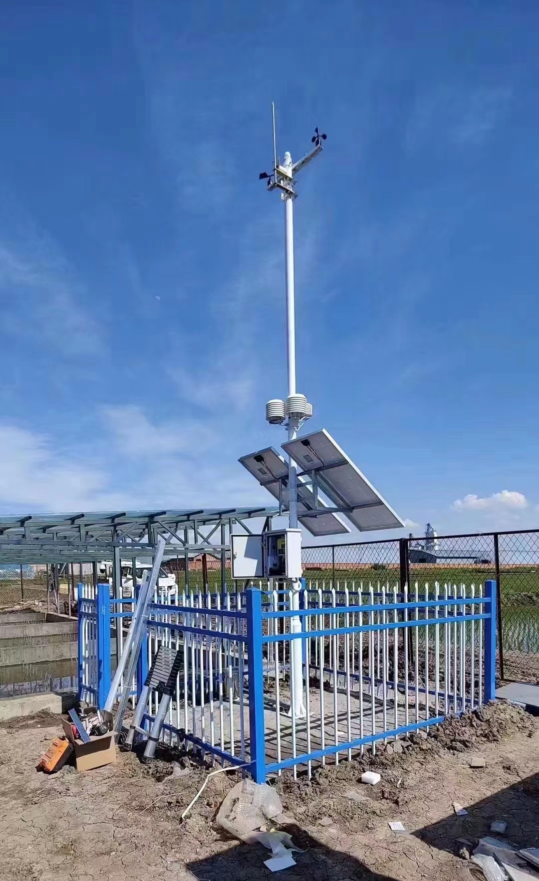 北京監(jiān)控安裝,北京安裝監(jiān)控,監(jiān)控安裝,承德監(jiān)控安裝,礦山監(jiān)控安裝,河北承德礦山太陽能供電遠(yuǎn)程無線監(jiān)控系統(tǒng)安裝